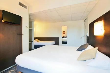 Hôtel Kyriad La Rochelle Centre Ville - 37