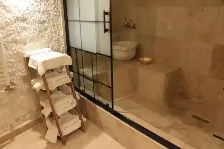 Elite Cave Suites - 83