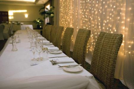 Distinction & Conference Centre - 12