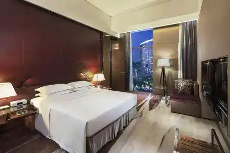 Hilton Guangzhou Tianhe - 6