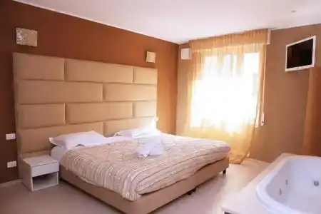 Globo Suite - 3