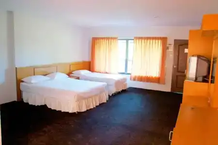Sichang Shine Khao Resort - 72