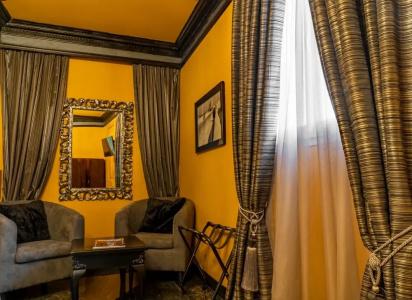 Julina Boutique Living - 3