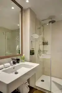 Melia Madrid Serrano - 47