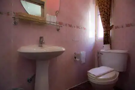 Samsen Sam Place - 9