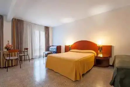 Gaudi - 62