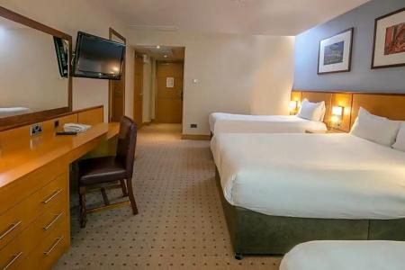 Clayton Crown London - 49