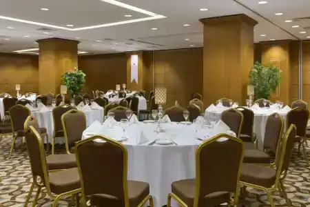 Ramada Plaza By Wyndham Izmit - 16