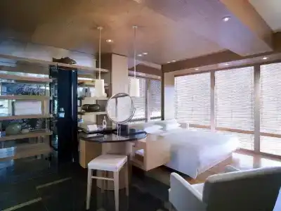 Grand Hyatt - 41
