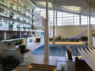 Newport Marriott - 77