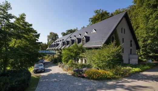 Schloss Eckberg - 46