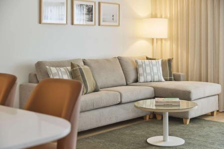 Rydges - 154