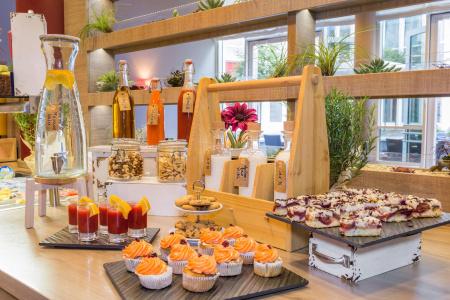 Park Inn by Radisson Dresden - 11