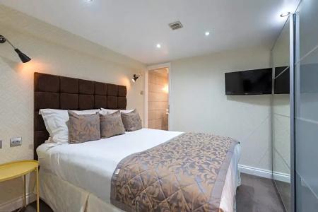 Shepherds Bush London - 215