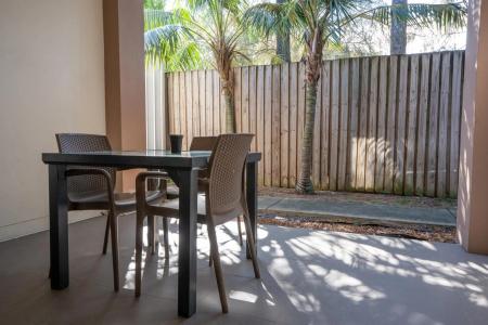 Novena Palms - 18