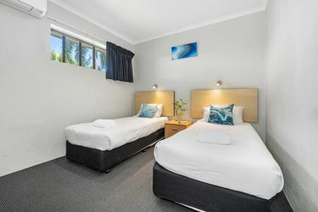 Alara Motor Inn - 41