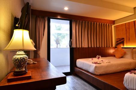 Lap Roi Karon Beachfront by Shanaya - 74