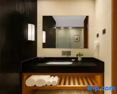 Huishang International - 12