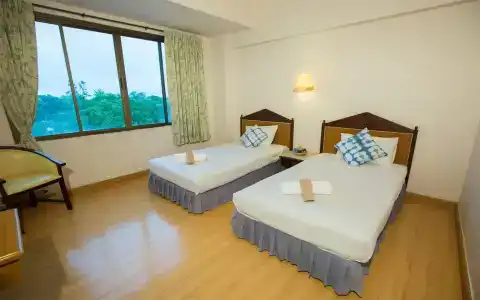 Phrae Nakara - 24