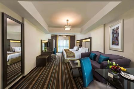 Savoy Central - 21