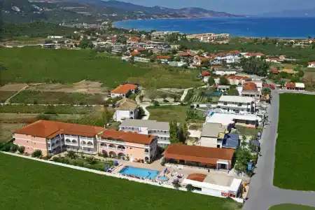 Plessas Palace - 13