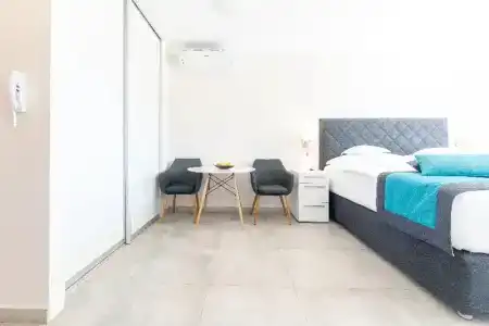 The Residence - 269