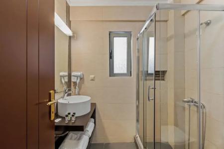 Aerinon Guesthouse - 8