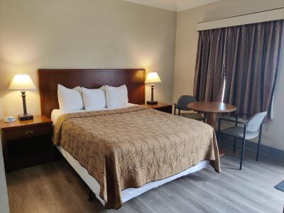 Knights Inn Ontario - 26