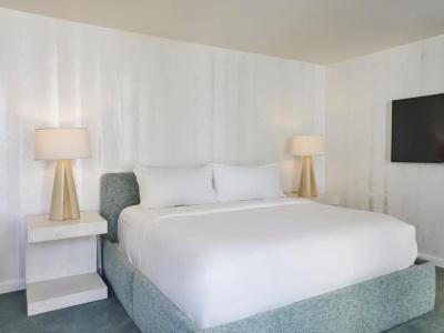 Avalon Beverly Hills, a Member of Designs - 6