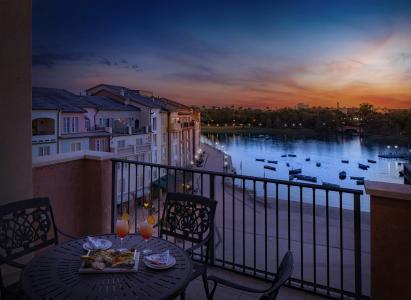Universal's Loews Portofino Bay - 38