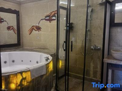 Heritage Cave Inn - 145