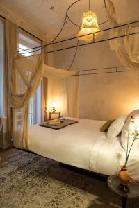 Shila Athens - 66