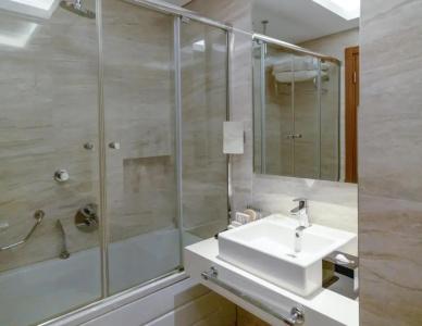 Ramada Plaza by Wyndham Istanbul Asia Airport - 49