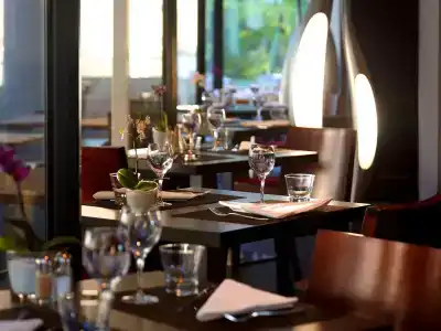 Novotel Marseille Est Porte d'Aubagne - 30