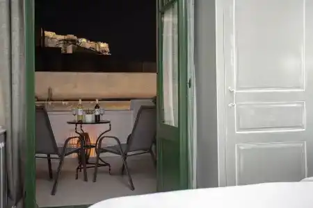 Pandrosos Divine Suites - 35