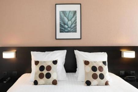 Best Western Mediterranee Menton - 50