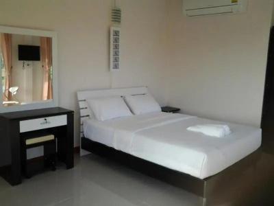 Siriburi - 14