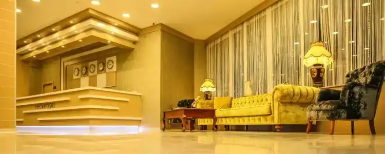 Emsa Palace - 1