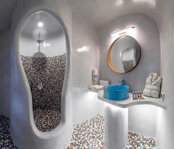 Elite Luxury Suites - 101