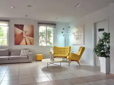 Koukounaria & Suites - 13