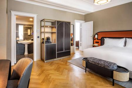 DoubleTree By Hilton Brussels City - 10