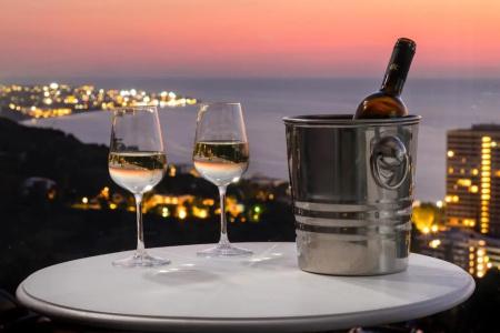 Rhodes SkyLine Suites - 43