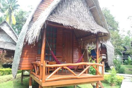 Lanta Marina Eco Resort - 14