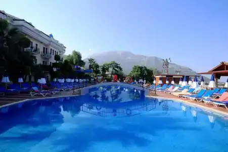Yel Holiday Resort - 7