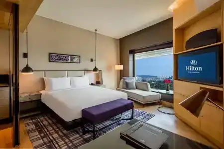 Hilton - 4