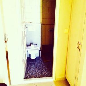 Sayar Apart - 25
