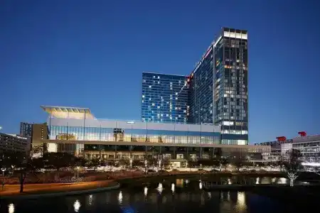 Marriott Marquis Houston - 50