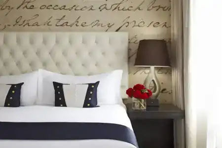 Kimpton George, An Ihg - 30