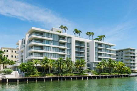 The Altair Bay Harbor - 17