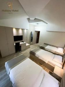 Garni Holiday - 18